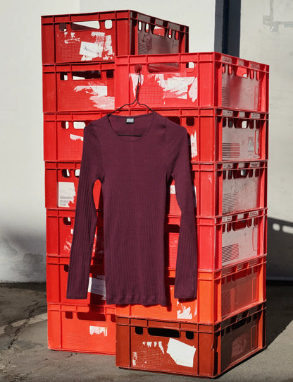 Aubergine