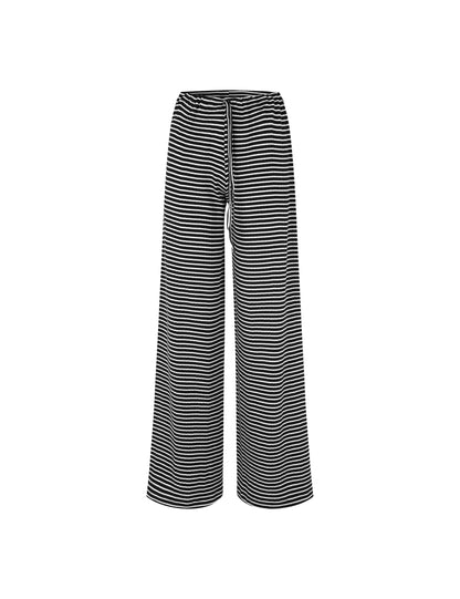 Black/Ecru