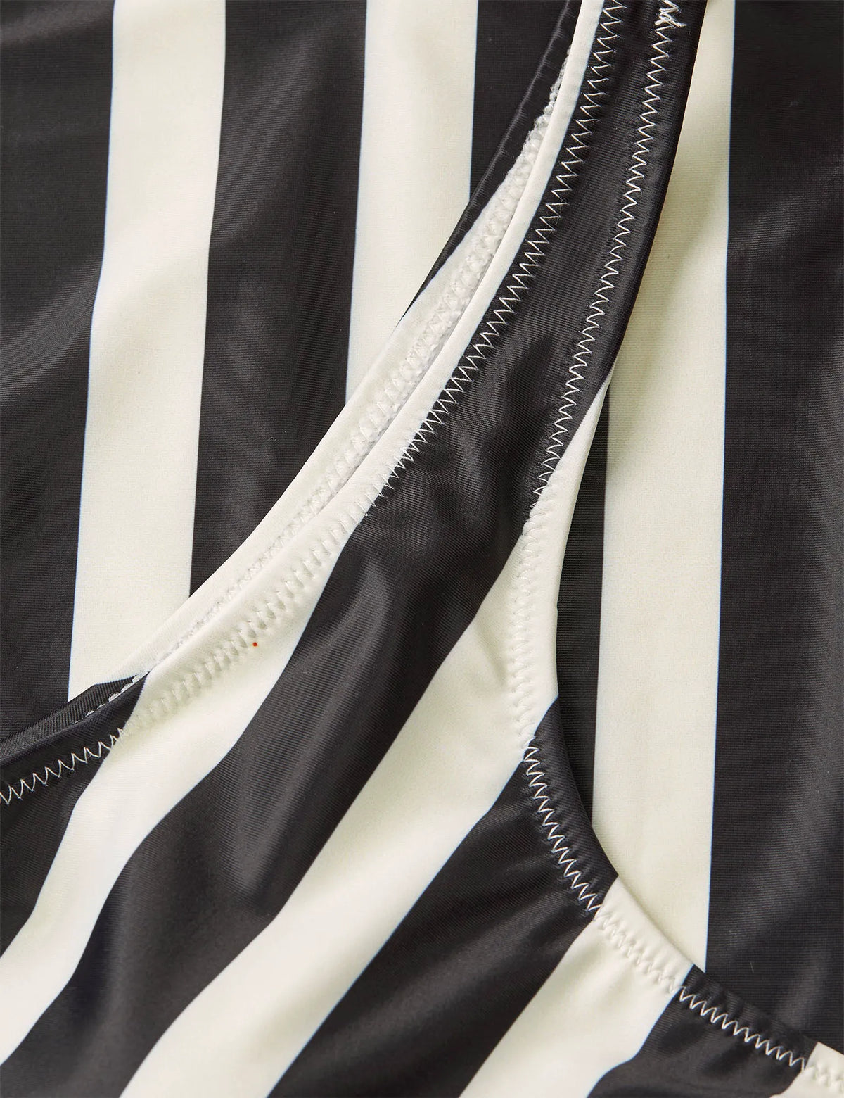 Black/Vanilla Ice