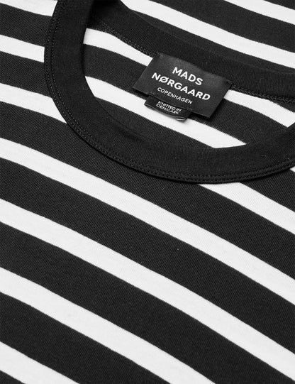 Black/White
